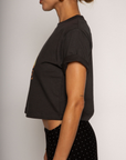 black Graphic printed cropped t-shirt
Crewneck neckline
Short sleeve
Unlined
baguette tee
summer tee