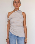 beige Woven tank top
Fixed straps
Twist strap
Ruched side
Asymmetric hem
Unlined
off the shoulder tank top
going out top
linen top