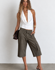 green Bermuda Cargo Shorts
Cargo jorts
Button fly closure
Belt loops
5 pocket construction
Unlined