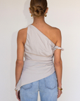 beige Woven tank top
Fixed straps
Twist strap
Ruched side
Asymmetric hem
Unlined
off the shoulder tank top
going out top
linen top