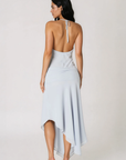 Chiffon halter neck mini dress
Cowl neckline
Adjustable neck tie
Cinched sides
Asymmetrical hem
Side zipper closure
Partially lined
blue midi wedding guest dress