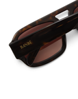 The Suki by Banbé are modern aviator sunglasses
Gold embossed Banbé logo on outer left arm
Style details printed in gold foil on inner right arm
Scratch resistant/category 3/polarized lens
100% UV protection
Acetate frame
Includes branded vegan case & cleaning cloth
Designed in Australia
Width: 10.5cm / Lens Height: 5.1cm / Arm Length: 14cm / Nose Bridge: 3.5cm
pink lens sunglasses
tort and pink sunglasses