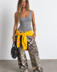 Heathered grey tank top
Sleeveless
Scoop neckline
Unlined