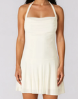 Halter mini dress
Straight neckline
Adjustable neck tie
Lined
Length: 35"
Polyester
white mini dress
graduation dress
bridal mini dress