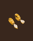 18K Gold Non-Tarnish Teardrop CZ Mismatch Earrings
18K Gold Plating
Stainless Steel
Cubic Zirconia