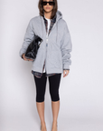 grey Oversized zip up hoodie
Zip up closure
2 way zip
2 front pockets
Unlined
