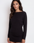 black Knit low rise mini skirt
Inner short lining
Elastic waistband