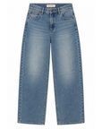Designed with a mid-rise waist that sits just below your belly button
Relaxed fit through the butt, thighs, and legs for comfort, with a wide straight leg that bunches at the ankle for the ultimate Y2K look
Measurements for size 26
Rise: 11"
Inner Leg Length: 32"
Hem: 20"
Cotton/Recycled Cotton