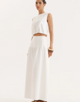 white Linen maxi skirt
Drop waist
A-line silhouette
bridal skirt set
white maxi skirt