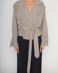 green Cropped trench coat
Collared
Adjustable belt tie
Unlined
fall jacket
fall outfit
fall coat
green trench coat