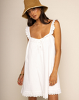 Lace ruffle trim mini dress
Adjustable straps with lace ruffle detail
Lace ruffle trim detail
Faux front tie
Lined
white flows mini dress
white field mini dress
east cost white mini dress