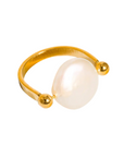 Gold ring with a large pearl
18K Gold Non-Tarnish Baroque Pearl Ring
18K Gold Plating
Stainless Steel
Faux Pearl
Size 7 Measurement: 0.682 Diameter/2.14 Circumference
Lead-free
Nickel-safe
Hypoallergenic
Water Resistant