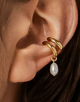 18K Gold Non-Tarnish Freshwater Pearl Hoop Ear Cuff
18K Gold Plating
Freshwater Pearl Stainless Steel
Long Side Measurement: 0.9"
Short Size Measurement: 0.53" Diameter
Lead and Nickel Free
Hypoallergenic
Water Resistant