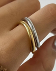 18K gold non-tarnish double two tone ring
18K gold plating stainless steel silver plating
Size 7 measurement: 0.682 Diameter/2.14 Circumference
Lead and Nickel Free
Hypoallergenic
Water Resistant
gold and silver stacked double ring