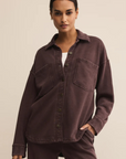 Oversized button down shirt jacket
Relaxed fit
Collared
Long sleeve
Button front
2 front patch pockets
brown shirt jacker
brown shacket