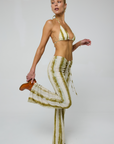 Mesh pant
Adjustable waist tie with front shirring
Mallory is sheer in our super soft mesh fabric
Polyester/Spandex
green tie dye pant
pool cover up
beach cover up
resort outfit inspo