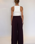 brown Woven wide leg pants
Folded waistband
Hook and eye and zipper fly
Side pockets
Faux back pockets
Fully lined
work pants
cute office work pants trousers