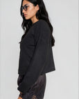 black Knit long sleeve cardigan
Rolled collar
Button down closure
Unlined
black cardigan