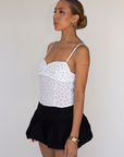 white and black Polka dot chiffon tank top
Adjustable straps
Back zipper
summer top
spring top
going out top