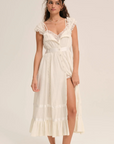 Cotton midi dress
Includes a romper liner
Center-front button closure
Lace trims
Satin ribbon details
white ivory summer mini dress
countryside midi dress
bridal midi dress