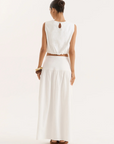 white Linen sleeveless crop top
Round neckline
Bubble hem
bridal top and skirt set
summer skirt set