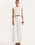 white Linen sleeveless crop top
Round neckline
Bubble hem
bridal top and skirt set
summer skirt set