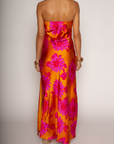Floral printed satin maxi dress
Strapless elastic neckline
Inner runner grip lining
Side slit
Fully lined
Floral strapless maxi dress
wedding guest dress
tequila sunrise theme dress