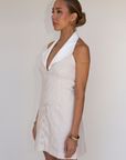 tan cream oatmeal Linen woven halter mini dress
Contrast halter collar
Button down closure
Smocked back
Lined
spring mini dress
summer mini dress