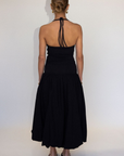 black Bubble halter maxi dress
Adjustable tie straps
Knit bodice
Woven skirt
Elastic neckline
Ruched sides
Side pockets
Fully lined