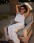 cream Embroidered balloon pant
Elastic waistband and hem
Unlined
Waist: 28" / Rise: 13" / Length: 38.5" / Inseam: 29"
Cotton
resort outfit
