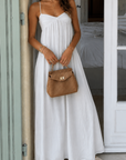 white Maxi dress
Adjustable spaghetti straps
Sweetheart neckline
Back zipper closure
Lined