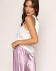 white Satin relaxed tank top
Scoop neckline
Unlined