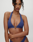 blue denim Halter bikini top
Adjustable neck and back ties Front tie and halter neck tie
Faux denim look
Moderate support bikini top
Polyamide/Cotton/Elastane