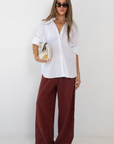 burgundy maroon Stipe wide leg pant
Grey pant with white stripe
Single bonding at side
Elastic waistband
Side pockets
Unlined
fall transition outfit