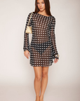 Sheer chiffon polka dot mini dress
Long sleeve
sheer black and white polka dot mini dress