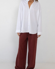 burgundy maroon Stipe wide leg pant
Grey pant with white stripe
Single bonding at side
Elastic waistband
Side pockets
Unlined
fall transition outfit
