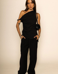 BLACK Woven off the shoulder tank top
Fixed straps
Twist strap
Ruched side
Asymmetric hem
Unlined