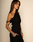 BLACK Woven off the shoulder tank top
Fixed straps
Twist strap
Ruched side
Asymmetric hem
Unlined