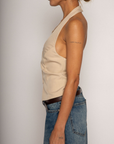 Woven vest halter top with button closure
Front eye hook closures
V cut detailing
Lined
going out top
summer top
spring top