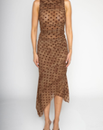 Asymmetrical polka dot midi skirt
Ruffle trim
Elastic waistband
Ruched side
Partially lined
Mesh
brown polka dot midi skirt
fall outfit
fall skirt
