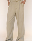 tan beige High waisted trouser pant
Belt loops
Eyelet and zipper closure
Front pleats
2 side pockets
2 faux back pockets
Unlined
work trouser pants
cute office attire
dressed up outfit