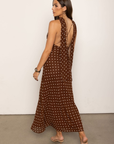 brown and cream Polka dot maxi dress
Neck scarf
Adjustable cross back spaghetti strap
V-neckline
thanksgiving outfit
fall wedding guest dress
brown polka dot dress