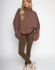 brown Gingham printed windbreaker jacket
Front zipper closure
Adjustable cinch-able hem and arm hem
Side pockets
Partial inner mesh lining
fall windbreaker
cute windbreaker
fall workout outfit