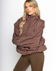 brown Gingham printed windbreaker jacket
Front zipper closure
Adjustable cinch-able hem and arm hem
Side pockets
Partial inner mesh lining
fall windbreaker
cute windbreaker
fall workout outfit