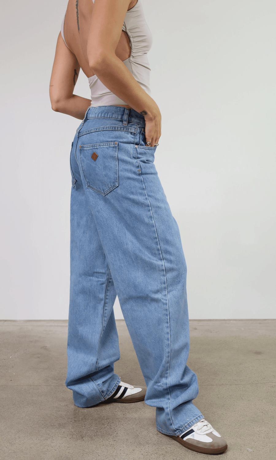 A Slouch Jean by Abrand Jeans - SHOPLUNAB