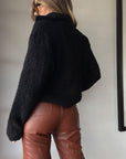 Ski Lodge Sweater - SHOPLUNAB