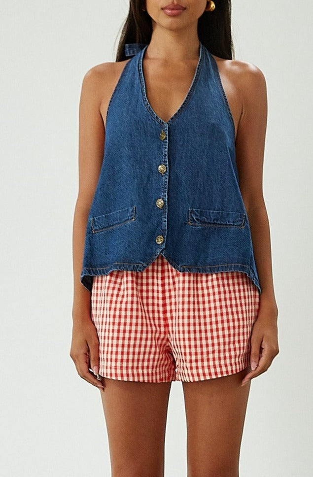 Gingham woven shorts. Elastic waistband. Side and back pockets. Fully lined. red gingham shorts. summer shorts. red boxer shorts. red gingham boxer shorts. cute casual outfit. cute lounge shorts