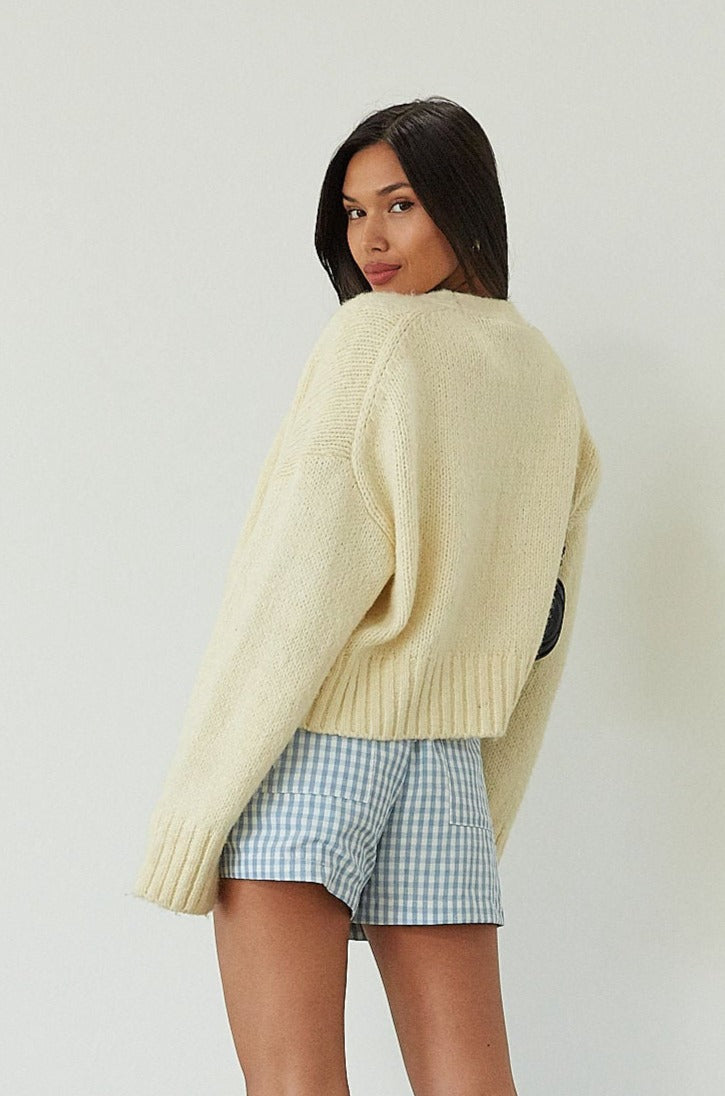 Gingham woven shorts. Elastic waistband. Side and back pockets. Fully lined. blue and white shorts. blue and white gingham shorts. blue and white boxer shorts. gingham checked boxer shorts. summer shorts. cute casual. lounge shorts