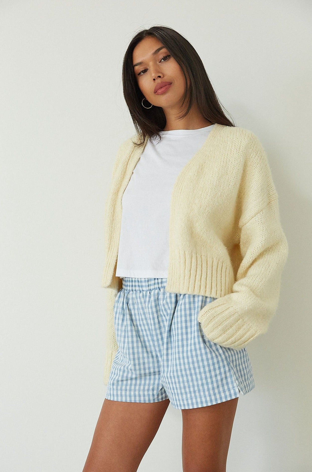 Gingham woven shorts. Elastic waistband. Side and back pockets. Fully lined. blue and white shorts. blue and white gingham shorts. blue and white boxer shorts. gingham checked boxer shorts. summer shorts. cute casual. lounge shorts