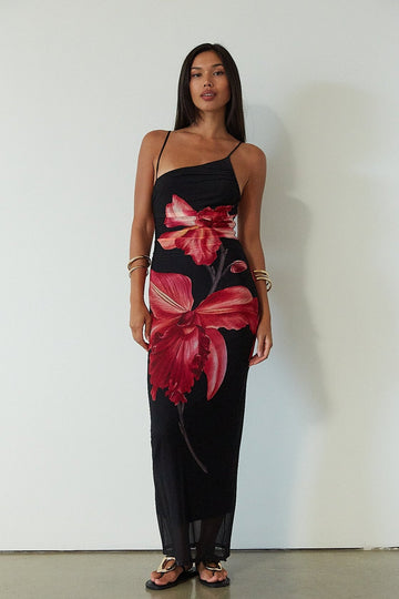 Printed knit mesh maxi dress. Adjustable straps. Ruched sides. Side slit. Fully lined. maxi dress. blacl maxi dress. floral maxi dress. wedding guest dress. mexico dress. beach vacation dress